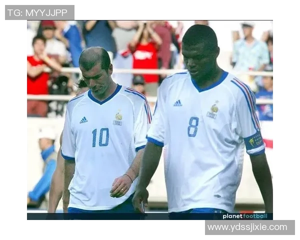 德国70后足球明星的辉煌岁月与传奇故事回顾 德国70后足球明星的辉煌岁月与传奇故事回顾