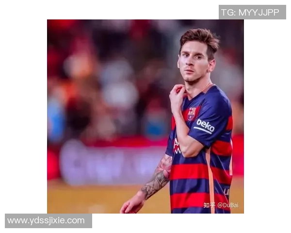 新一代足球明星帅气写真展现青春活力与运动魅力