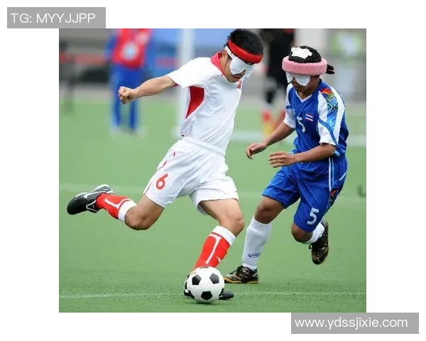 足球明星独特护耳动作揭秘背后的故事与意义 足球明星独特护耳动作揭秘背后的故事与意义